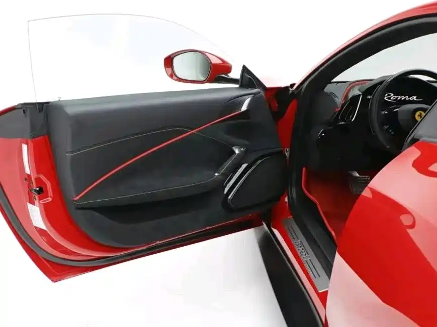 Ferrari Roma — миниатюра 14