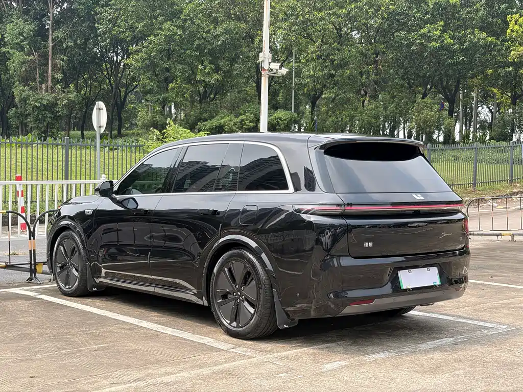 Li Auto Li L8 — миниатюра 6