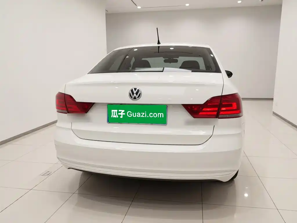 Volkswagen Santana — миниатюра 5