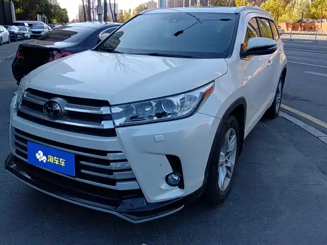 TOYOTA HIGHLANDER 2018