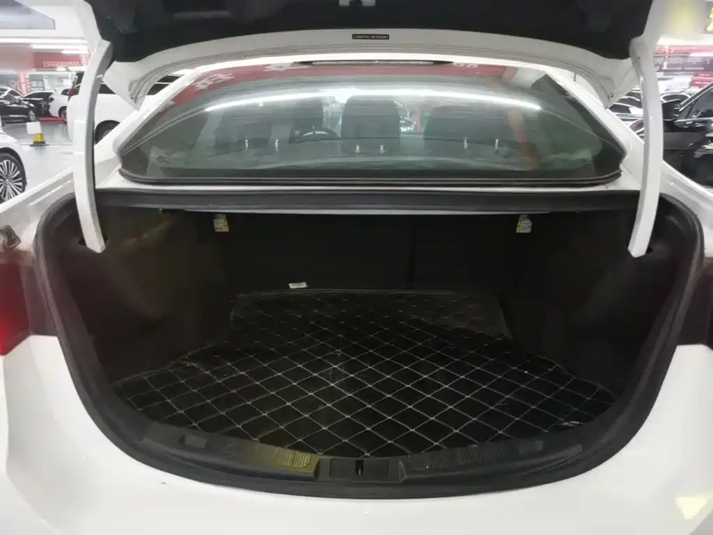 Ford Mondeo — миниатюра 19