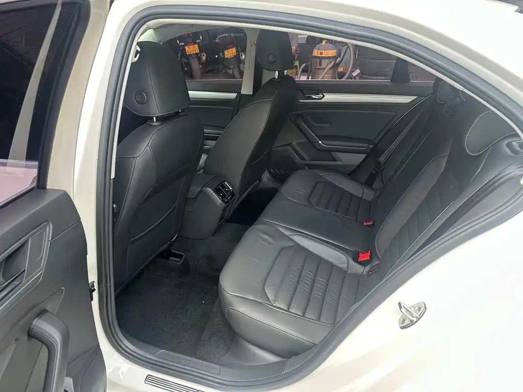 Volkswagen Lamando — миниатюра 10