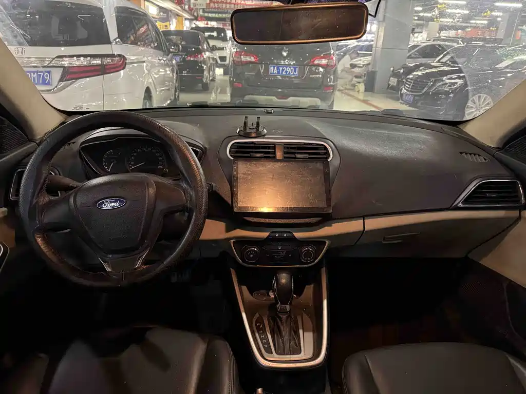 Ford Escort — миниатюра 7