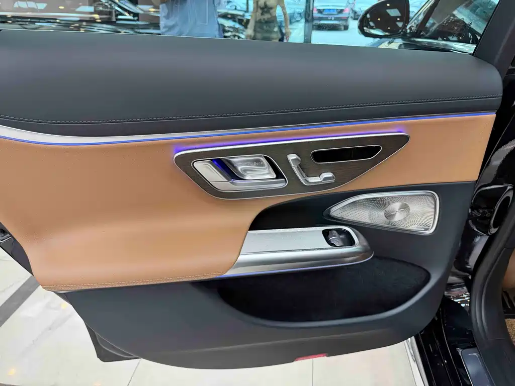 Mercedes-Benz E-Class E 2025 E 300 L Luxury