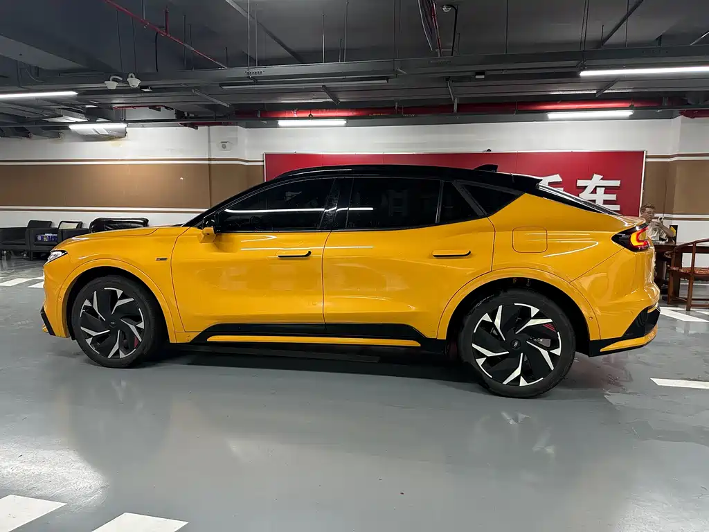 Ford Mondeo 2024 2.0T E- Sport