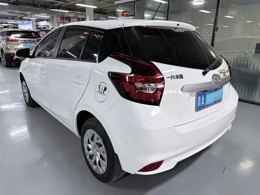 Toyota Vios FS - фото 17