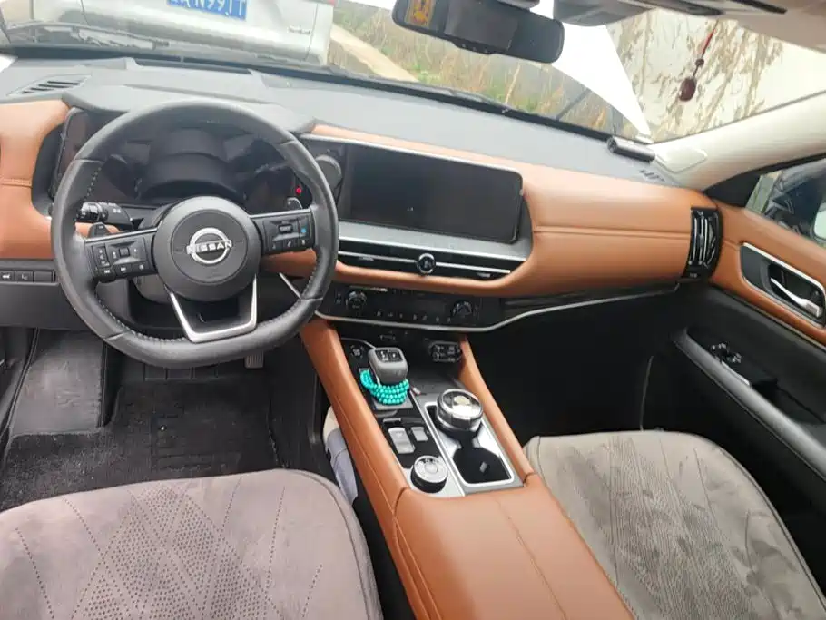 Nissan Teramont — миниатюра 12