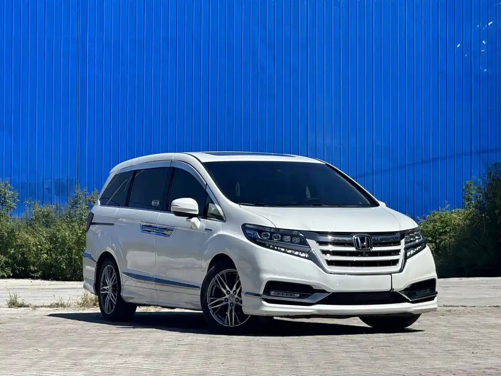 Honda Elysion — миниатюра 3