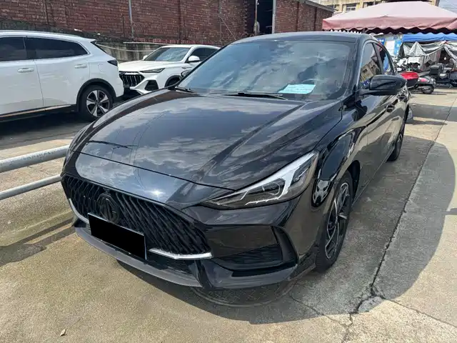 2021 MG 5