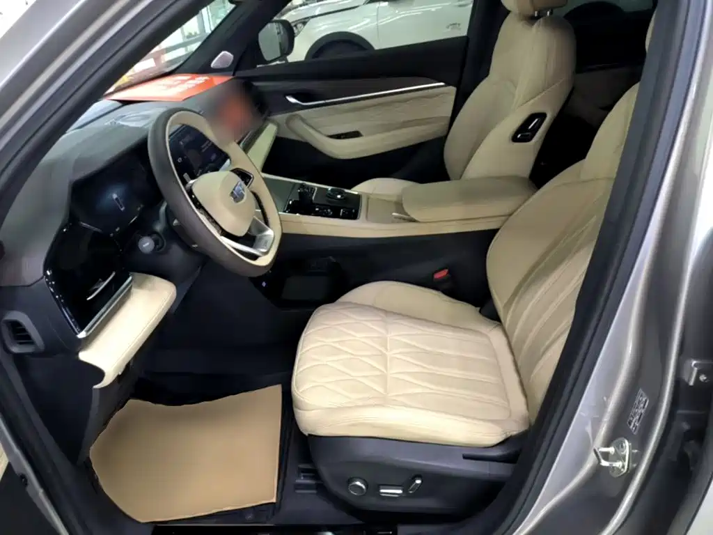 Geely Xingyue L — миниатюра 15