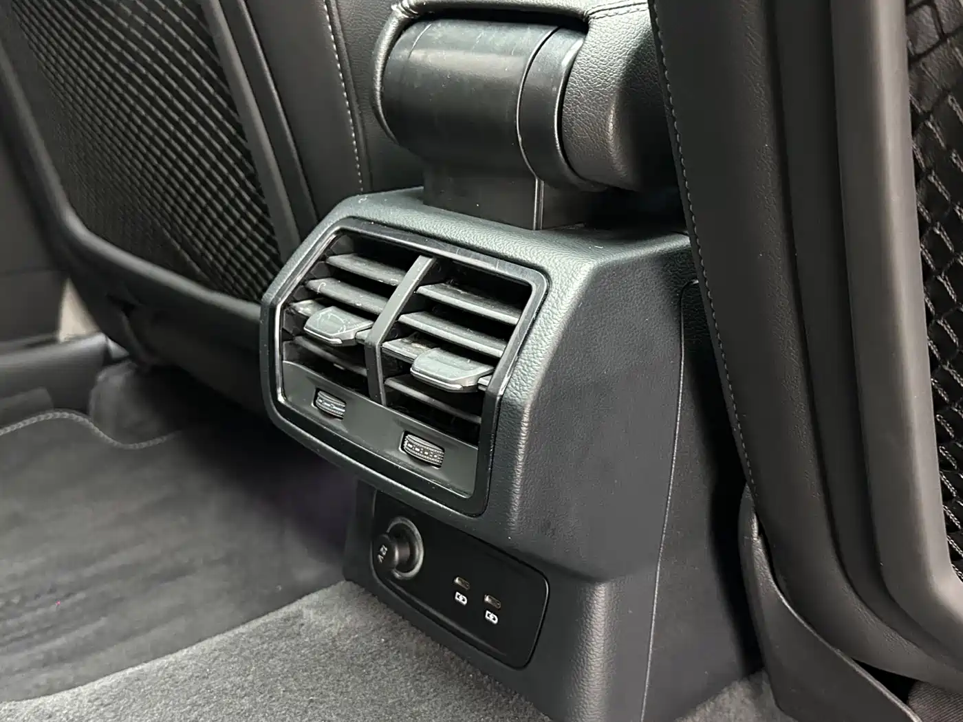 Audi Q3 id 4515319 из Китая 16