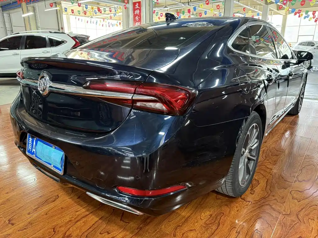 Buick LaCrosse - фото 20