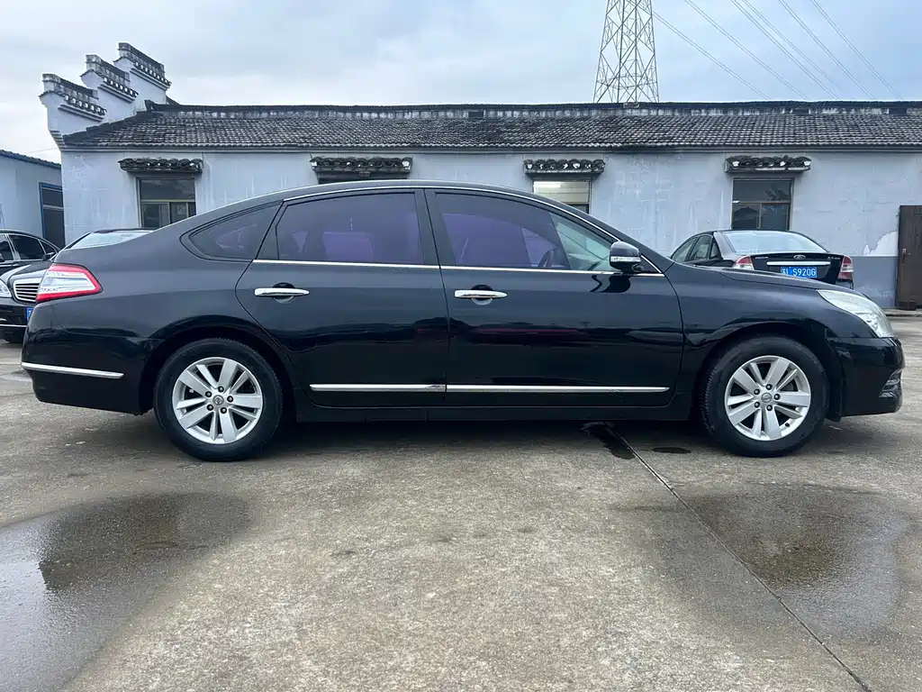 Nissan Teana — миниатюра 7