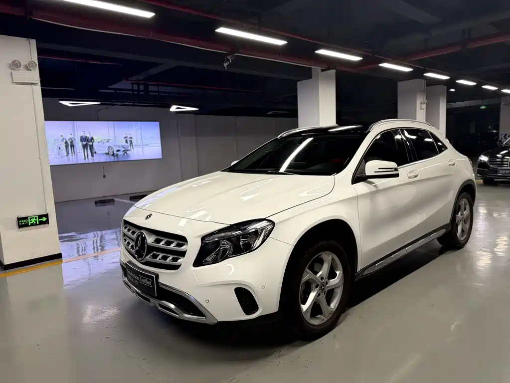 Mercedes-Benz GLA 2019