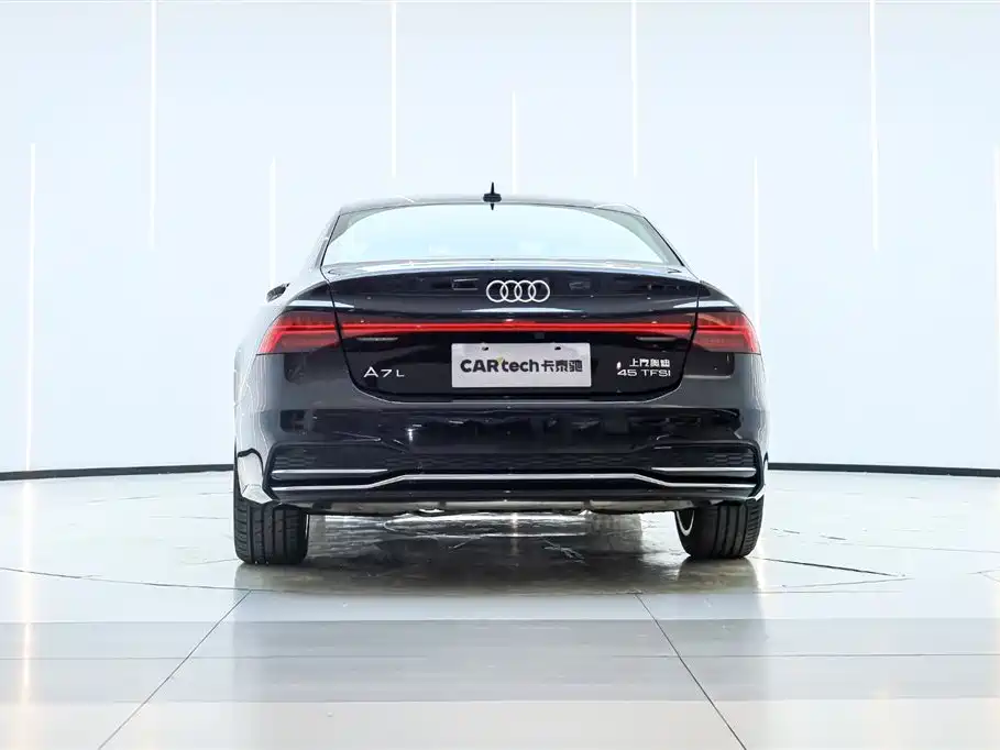 Audi A7L 2024 45TFSI S-line