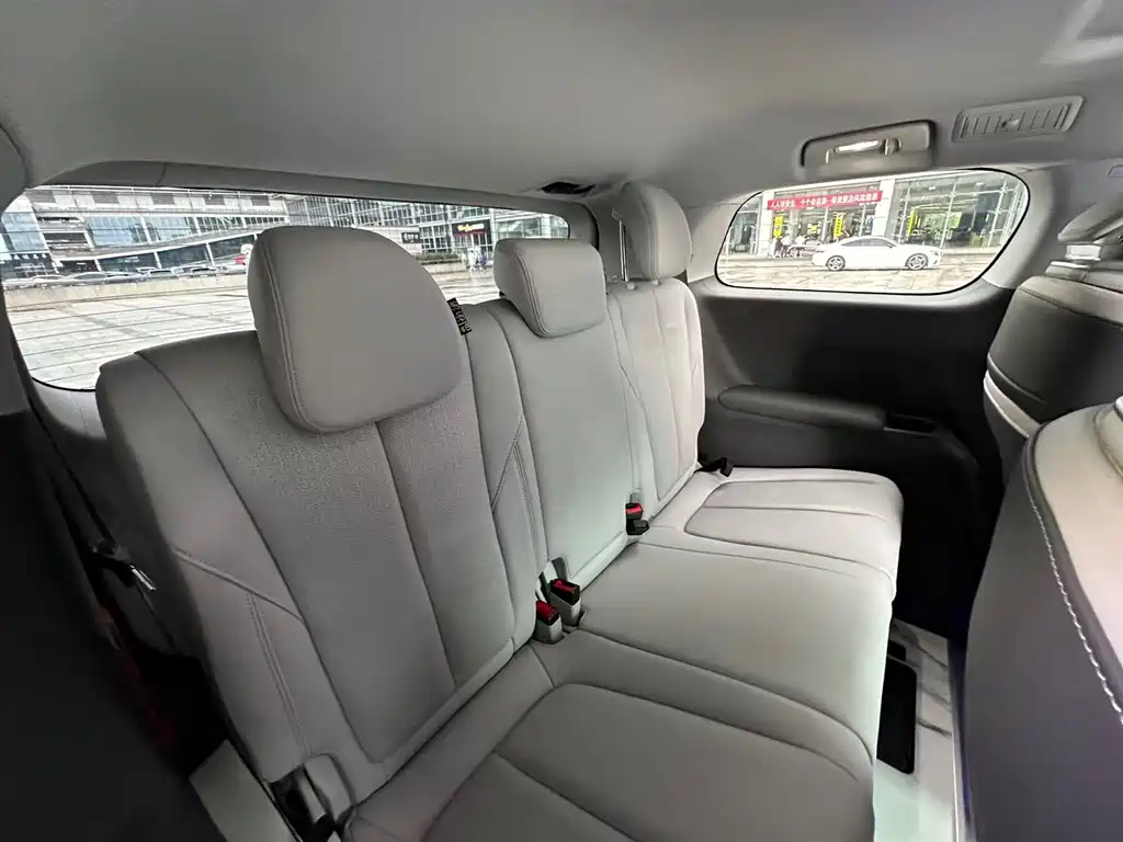 Buick GL8 2025 Smart