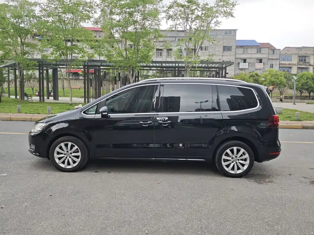 Volkswagen Sharan — миниатюра 3
