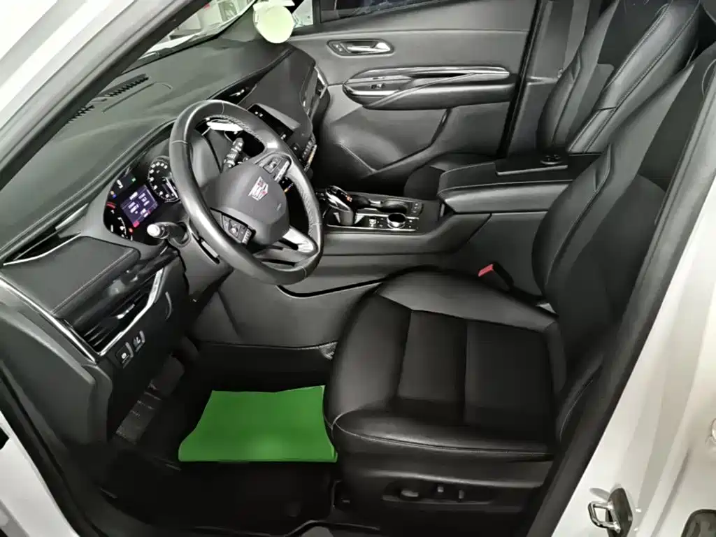 Cadillac XT4 — миниатюра 15