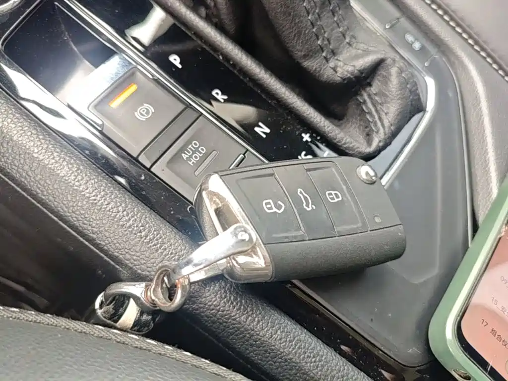 Volkswagen Tiguan L — миниатюра 9