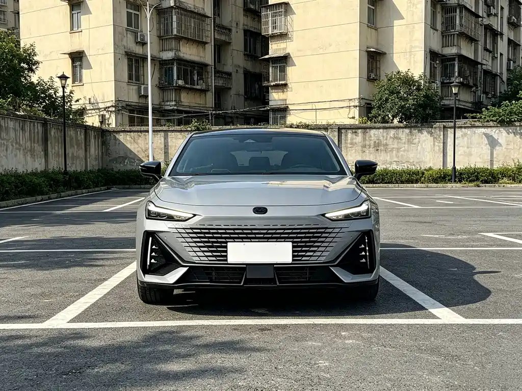 Changan UNI-V — миниатюра 2