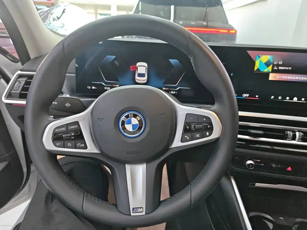 BMW i3 2024 eDrive 35 L