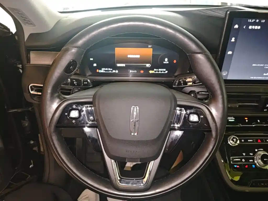 Lincoln Corsair — миниатюра 11