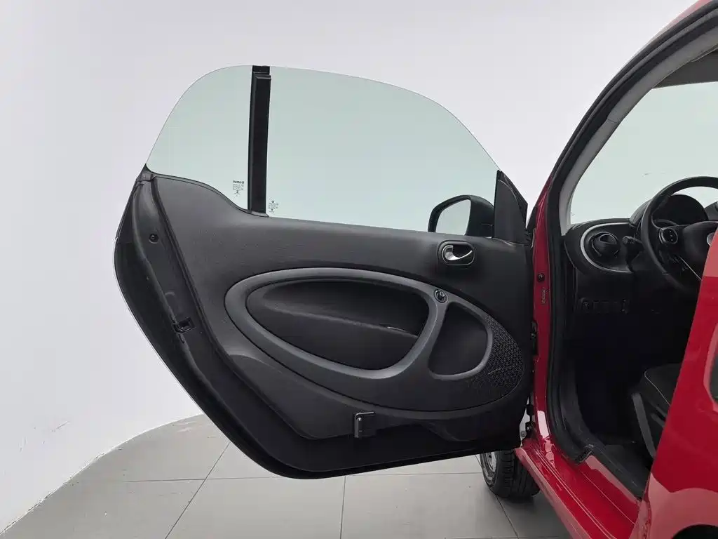 smart Smart Fortwo — миниатюра 8