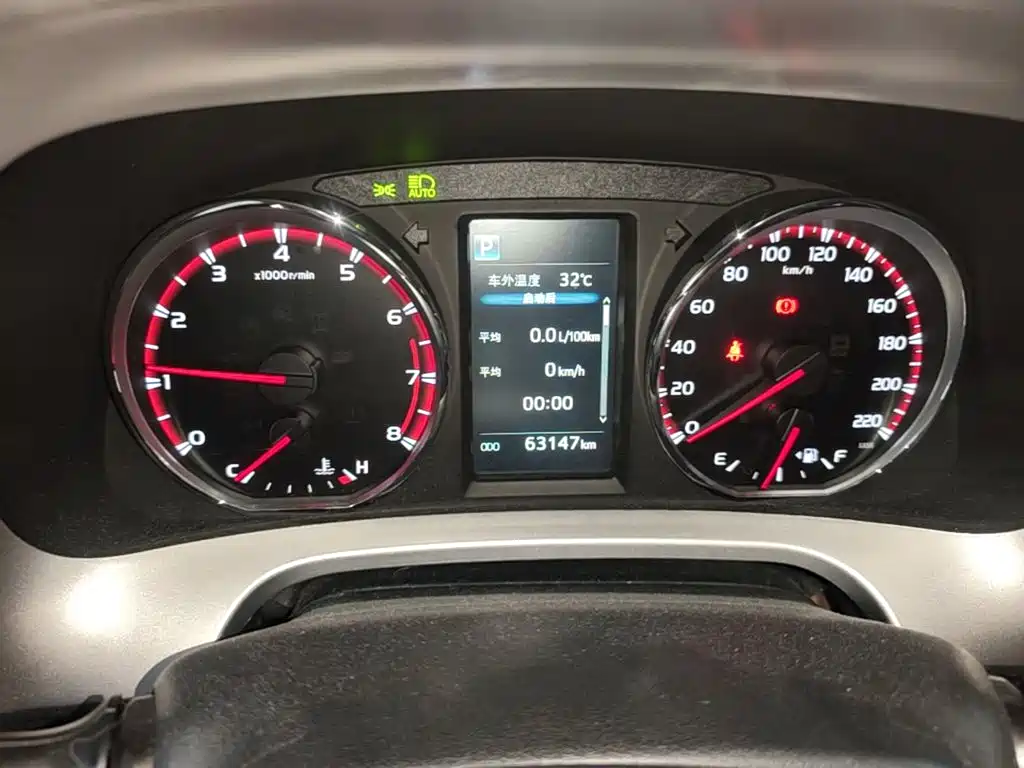 Toyota RAV4 — миниатюра 12