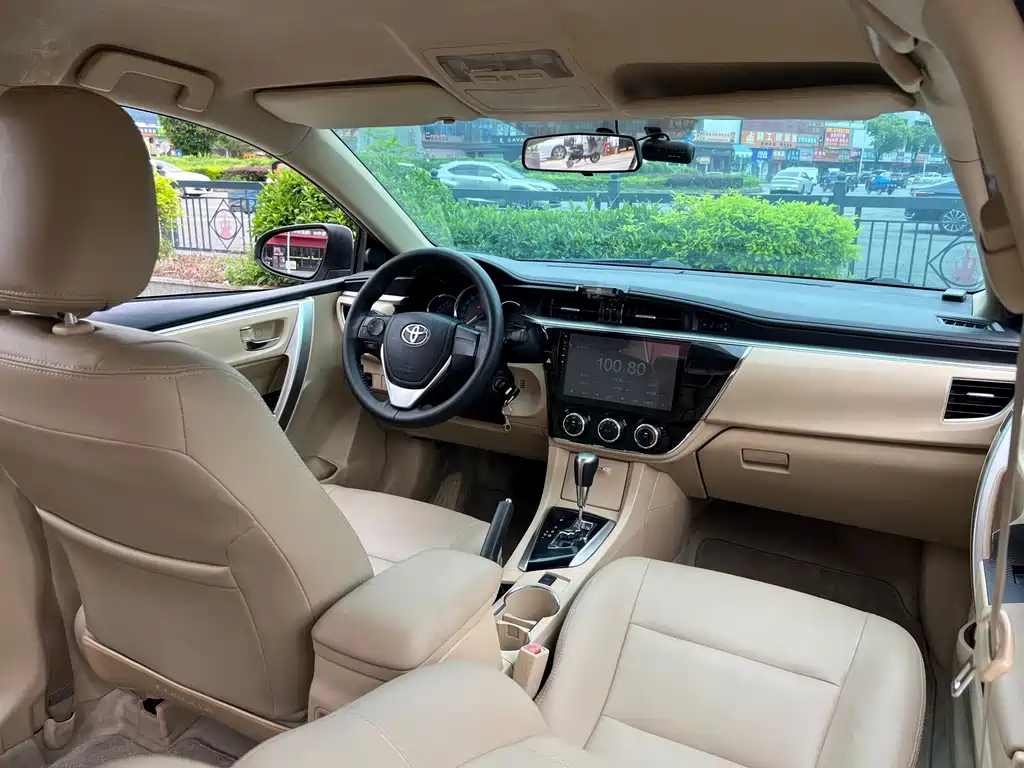 Toyota Corolla — миниатюра 8