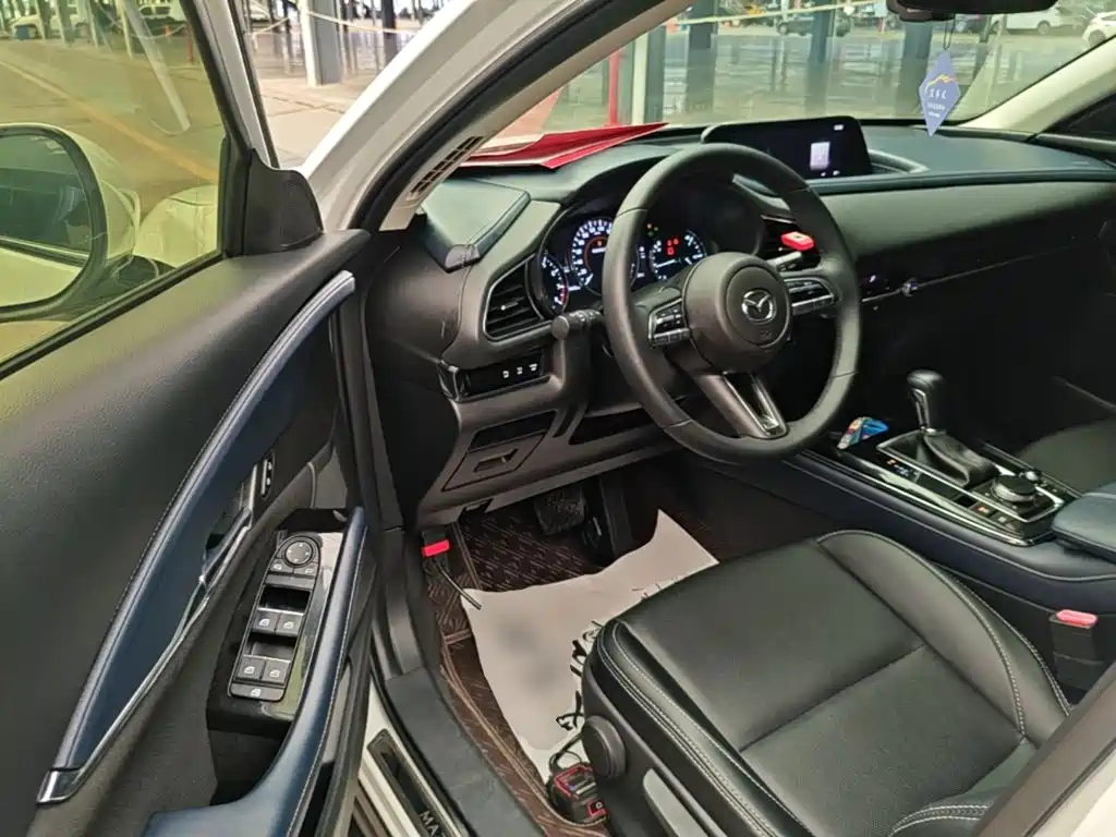 Mazda CX-30 — миниатюра 16