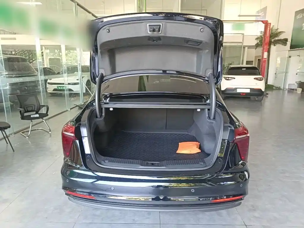 Hongqi Hongqi H5 PHEV — миниатюра 19