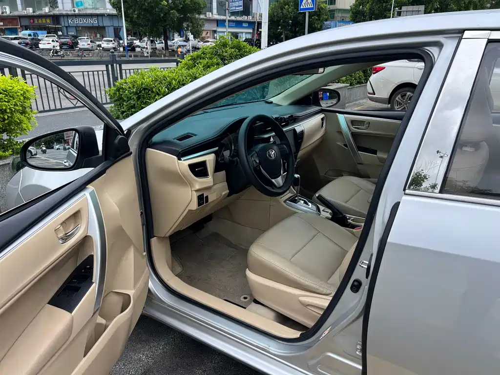 Toyota Corolla — миниатюра 14