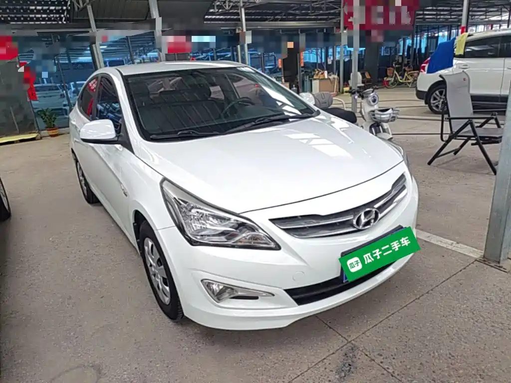 Hyundai Verna — миниатюра 4