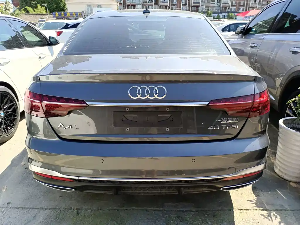 Audi A4L — миниатюра 15