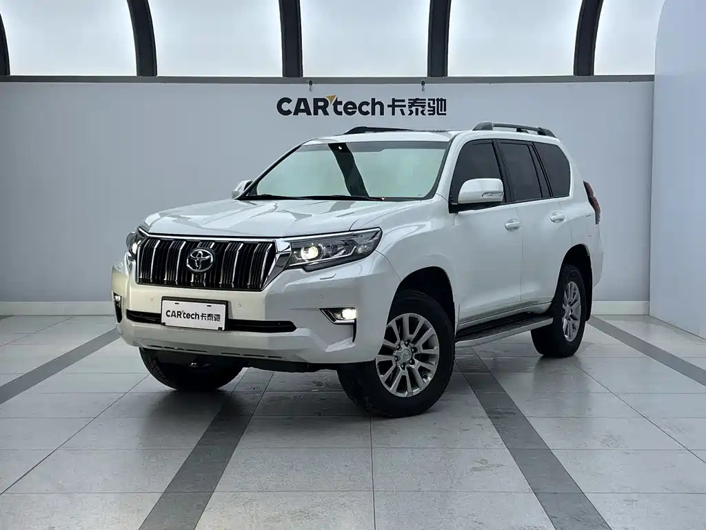 TOYOTA PRADO
