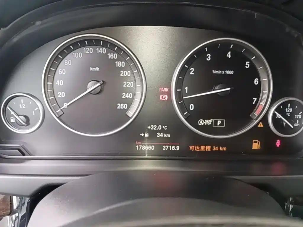 BMW X5 (Import) — миниатюра 12