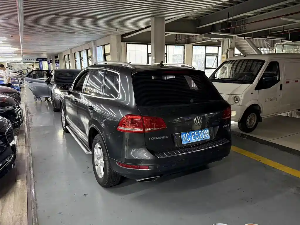 Volkswagen Touareg — миниатюра 9