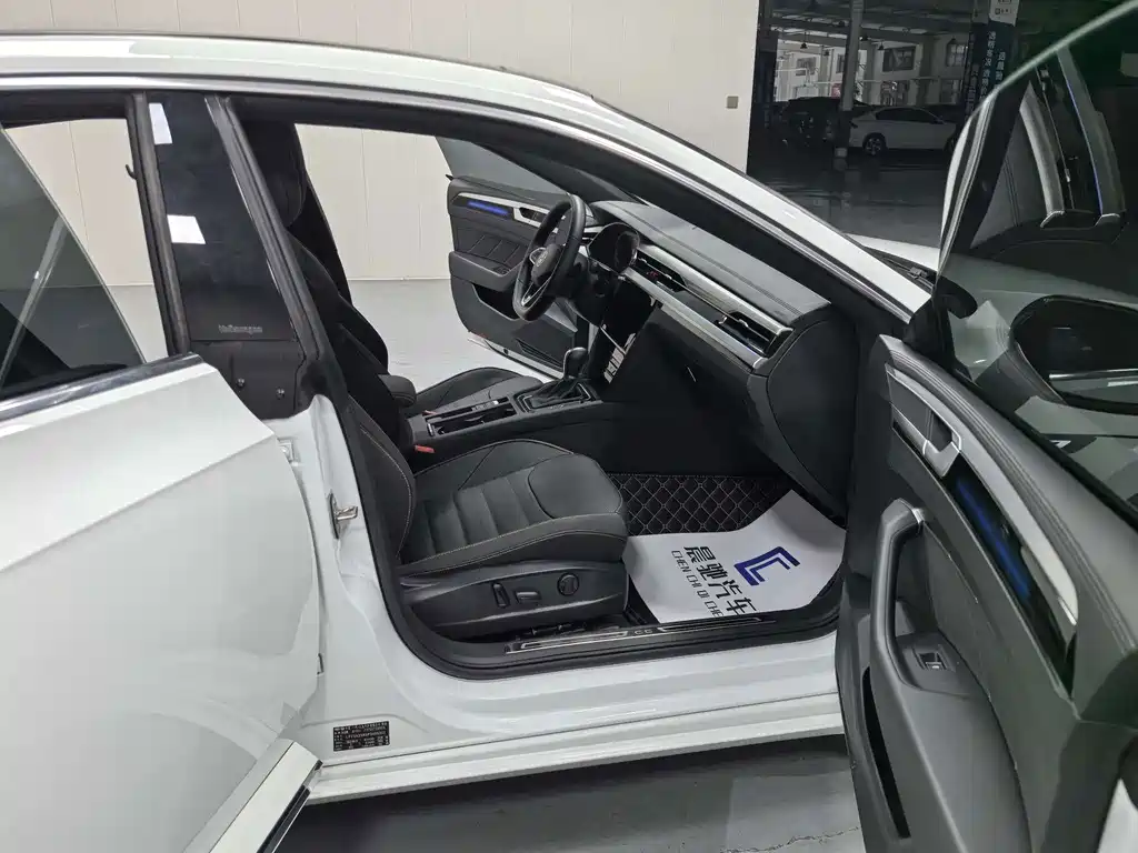 Volkswagen CC — миниатюра 13