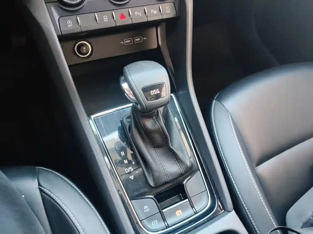 Skoda Karoq — миниатюра 14