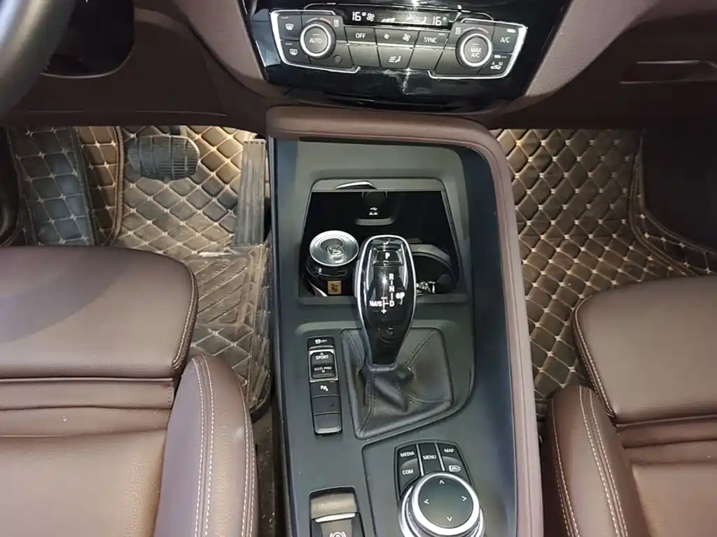 BMW X1 — миниатюра 14