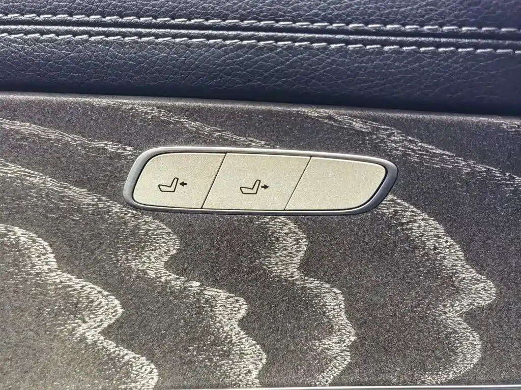 Mercedes-Benz E-Class New Energy — миниатюра 31