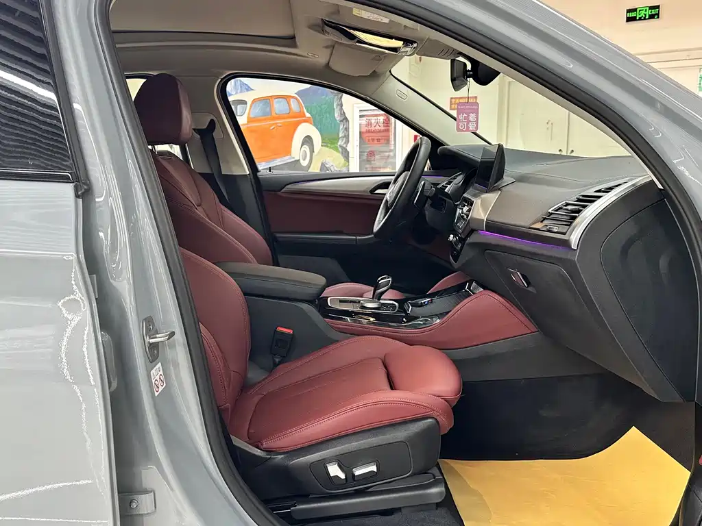 BMW X4 — миниатюра 9