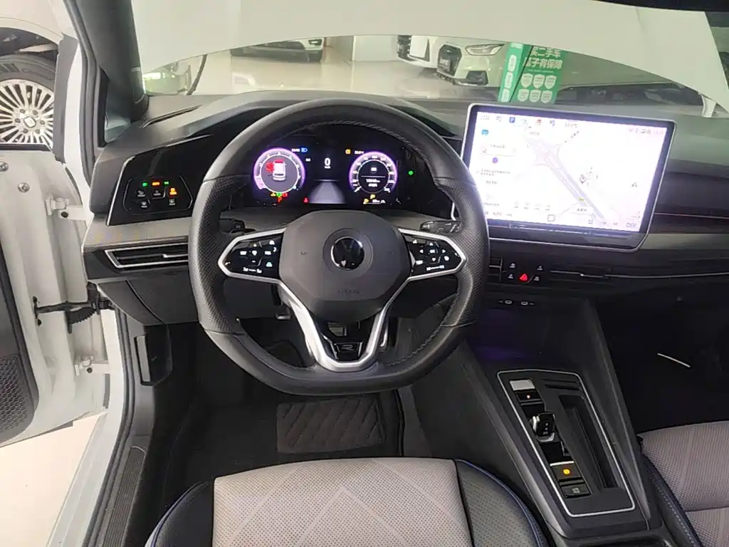 Volkswagen Golf — миниатюра 11