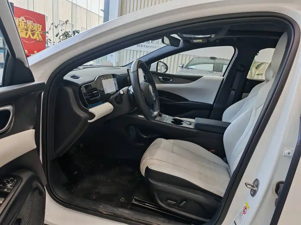 BYD Seal 06 — миниатюра 5
