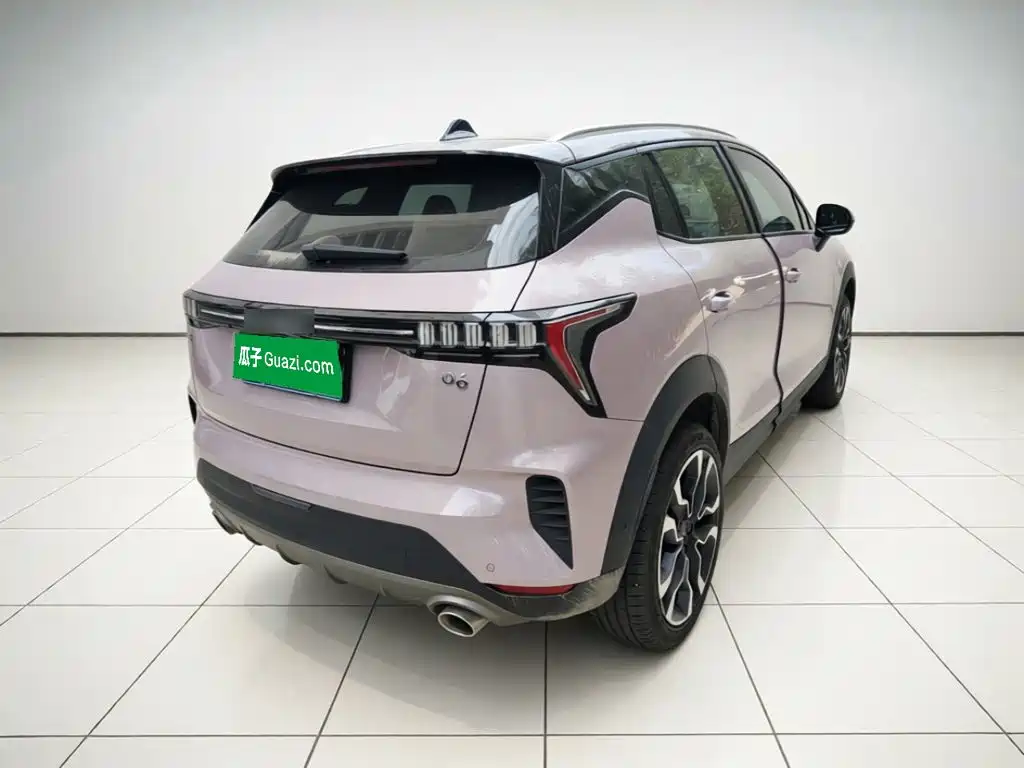 Lynk & Co 06 — миниатюра 4