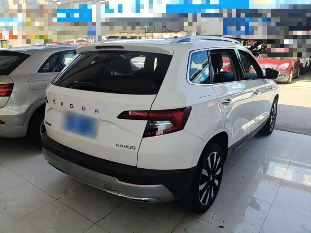 Skoda Karoq — миниатюра 7