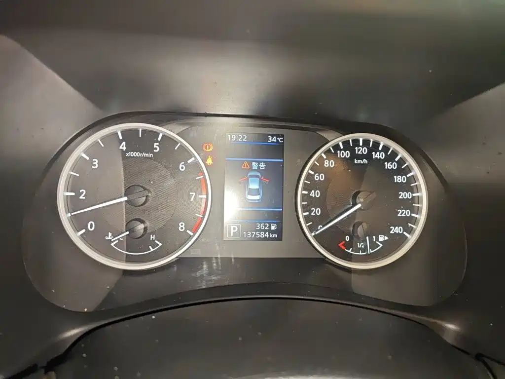 Nissan Sylphy — миниатюра 7