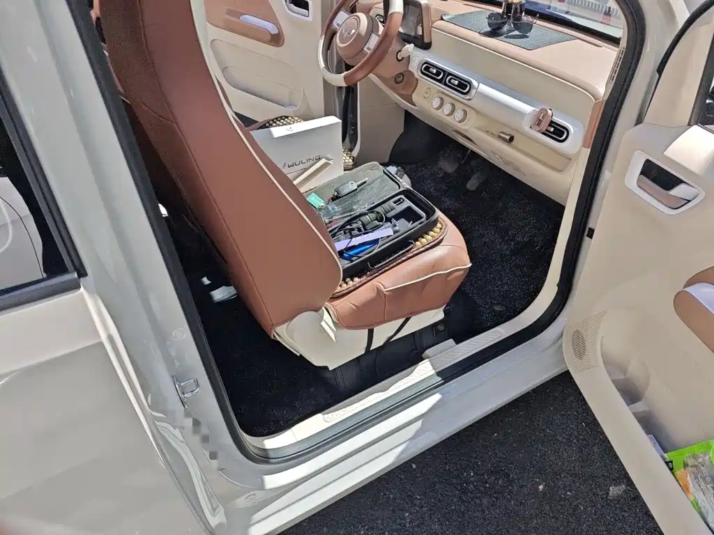 Wuling MINIEV — миниатюра 19