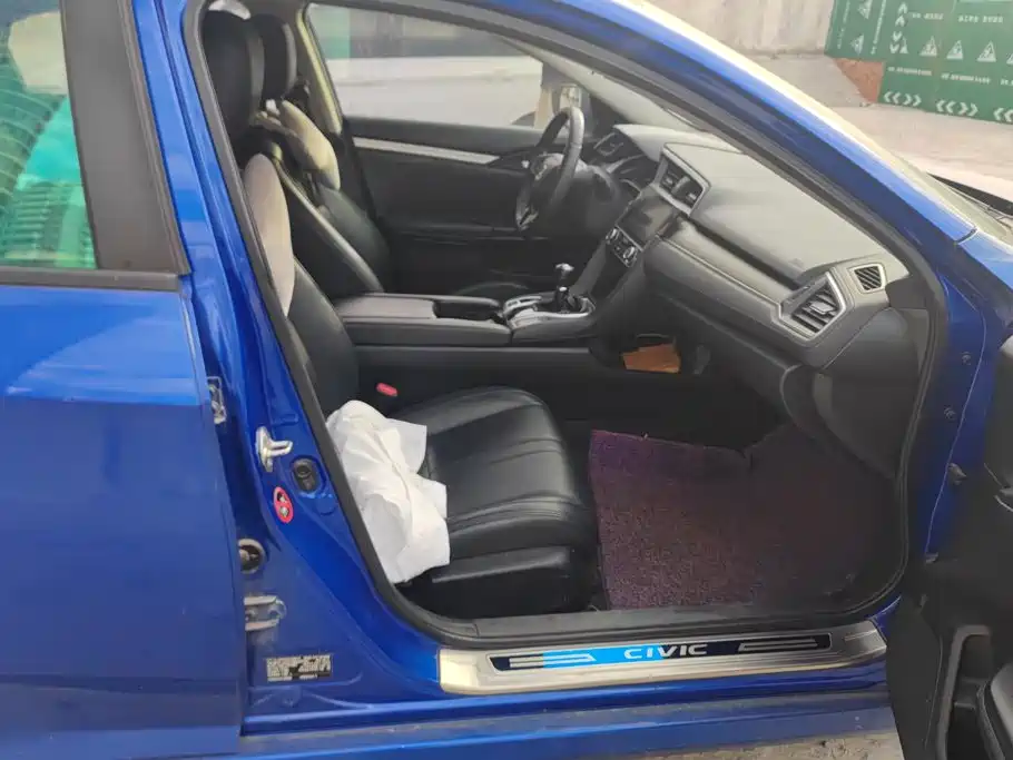 Honda Civic — миниатюра 8