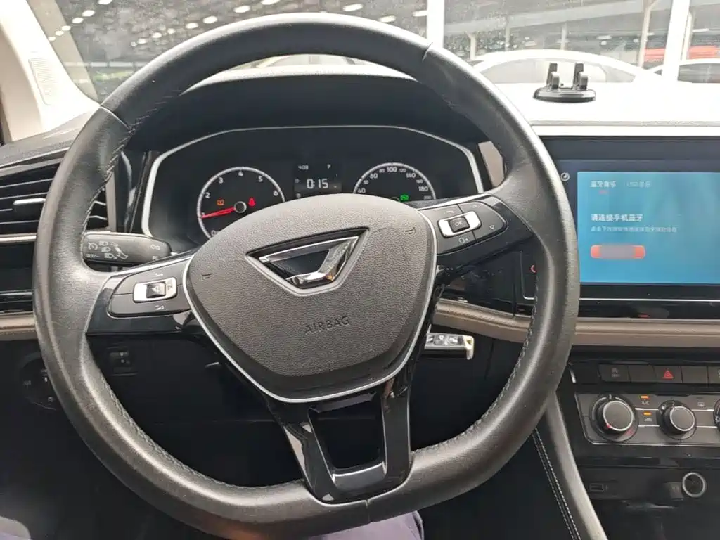 Jetta VS5 — миниатюра 11